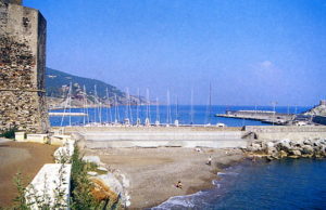 spiaggia la torre rio marina